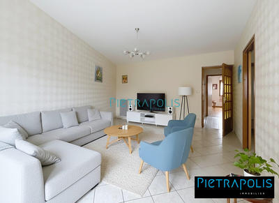 Appartement - 86 m² - 4 pièces