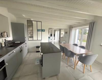 Maison - 120 m² - 5 pièces