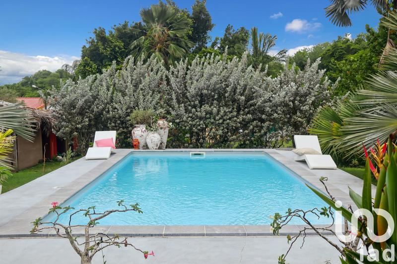 Maison - 272 m² - 5 pièces