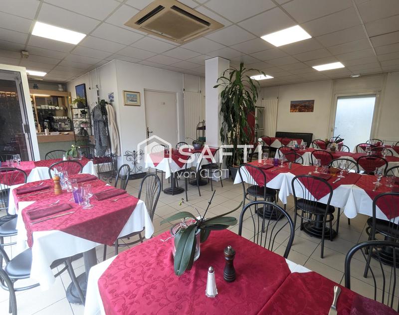 Local commercial - 70 m² - 4 pièces