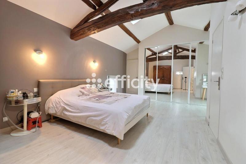 Maison - 170 m² - 6 pièces