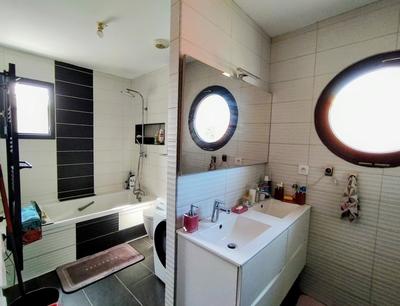 Maison - 113 m² - 5 pièces