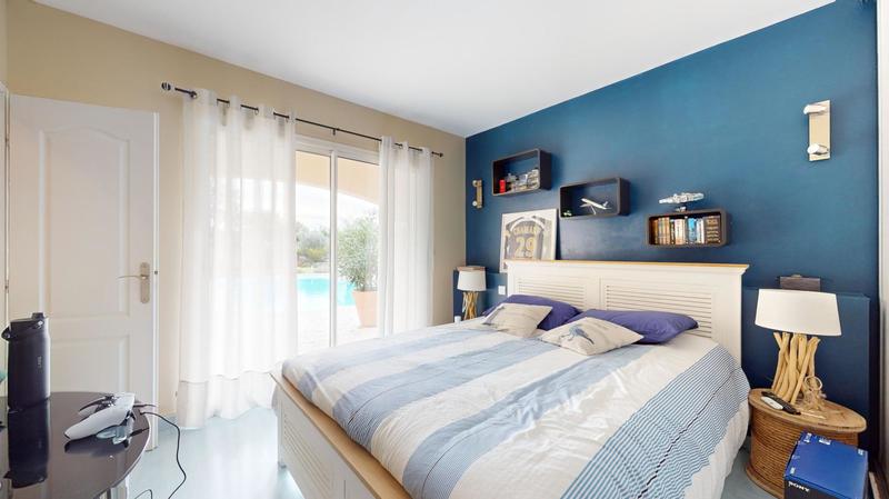 Maison - 205 m² - 7 pièces