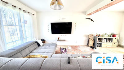 Maison traditionnelle - 106 m² - 5 pièces