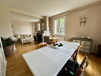 Maison - 160 m² - 7 pièces