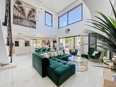 Maison d'architecte - 154 m² - 5 pièces