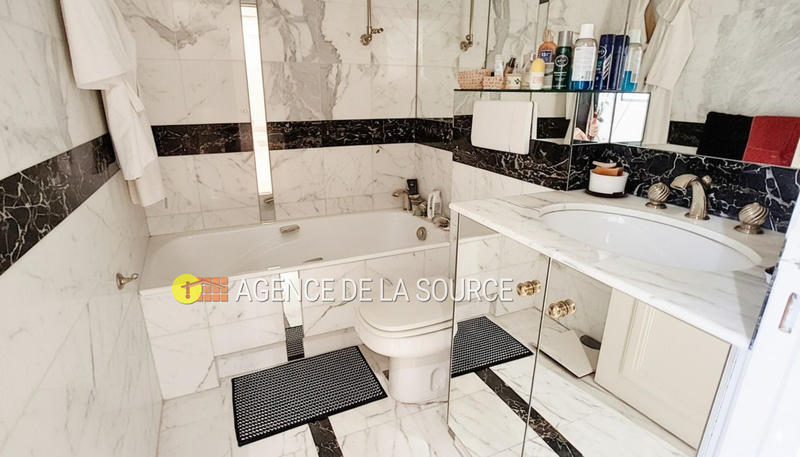 Appartement - 80 m² - 3 pièces