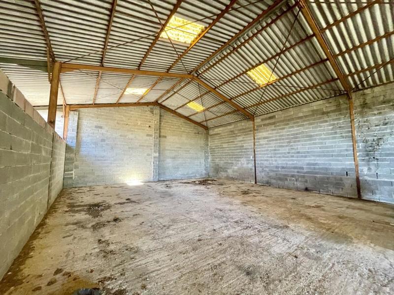 Maison - 600 m² - 10 pièces