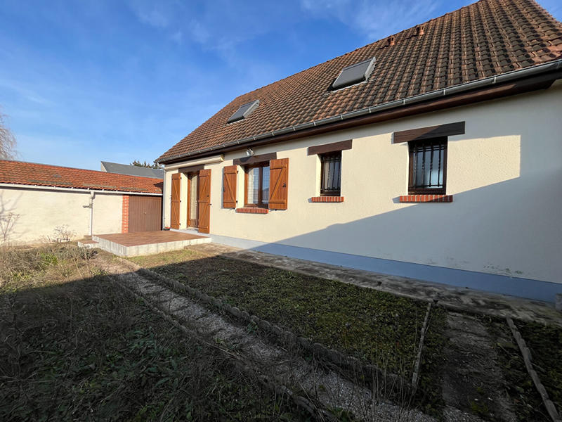 Maison - 107 m² - 5 pièces