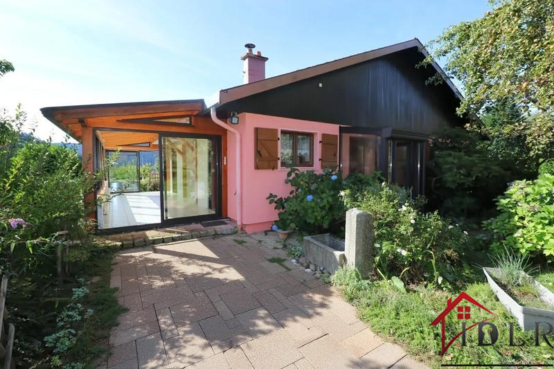 Maison - 110 m² - 6 pièces