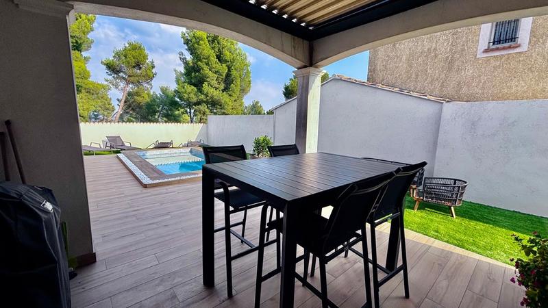 Villa - 114 m² - 4 pièces