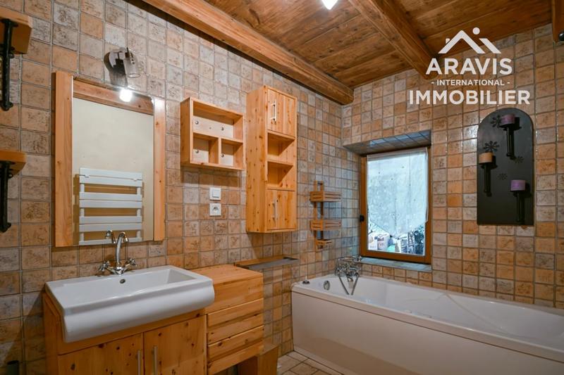 Châlet - 174 m² - 6 pièces