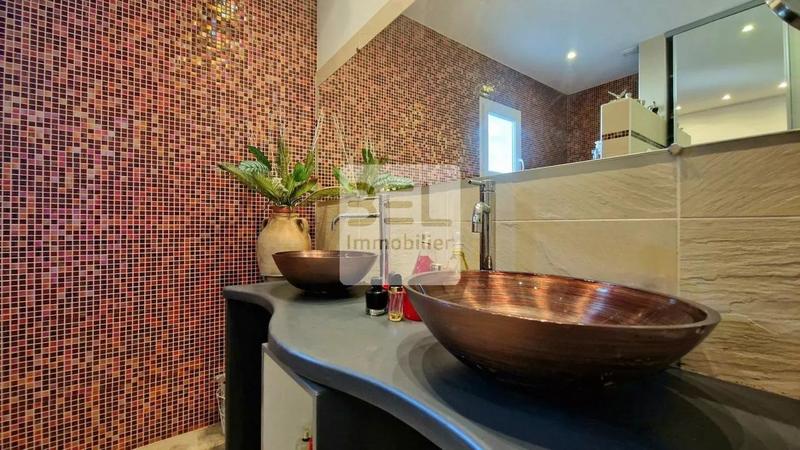 Villa - 128 m² - 5 pièces