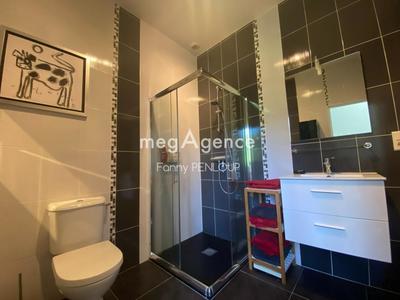 Maison en pierre - 288 m² - 8 pièces