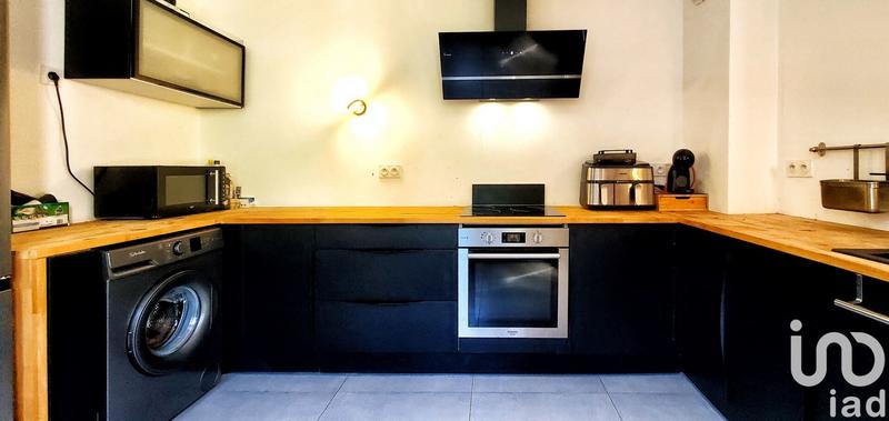 Maison - 137 m² - 9 pièces