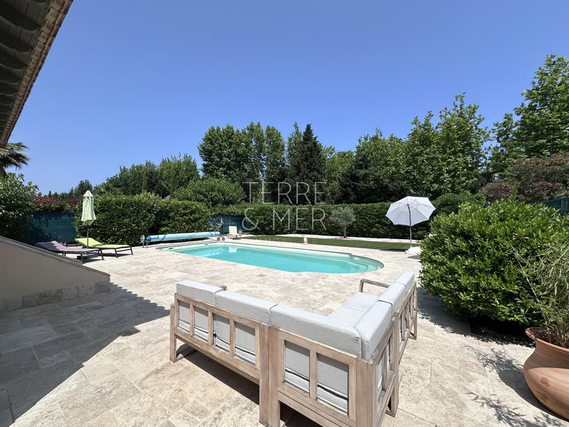 Maison - 105 m² - 4 pièces