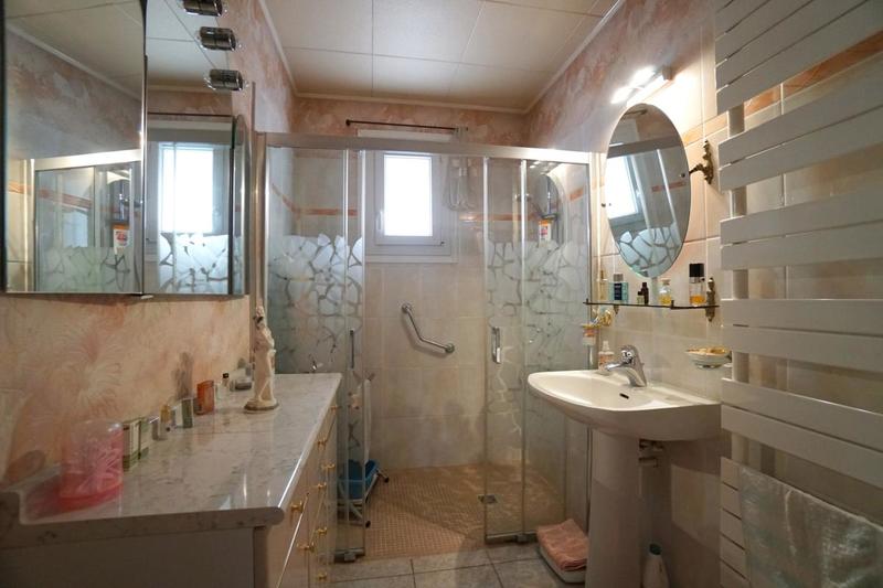 Maison - 101 m² - 4 pièces