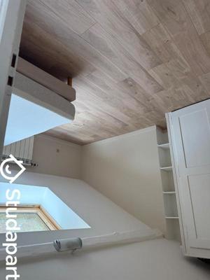 Chambre - 12 m² - 1 pièce