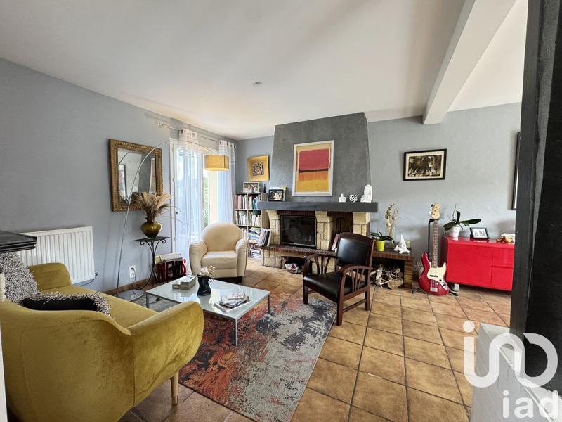 Maison - 176 m² - 9 pièces