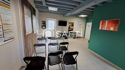 Local commercial - 87 m² - 3 pièces