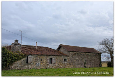 Maison - 99 m² - 4 pièces