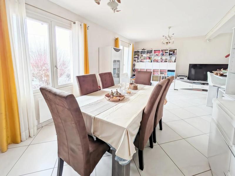 Maison - 160 m² - 4 pièces