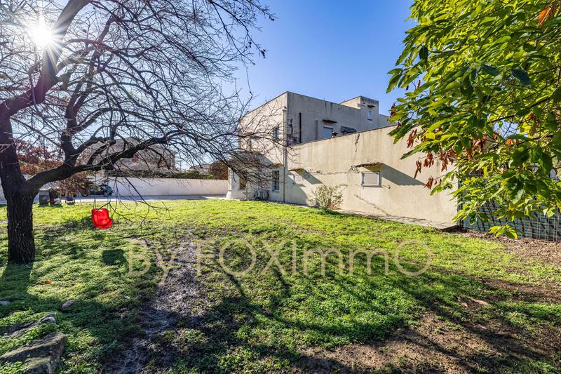 Maison - 280 m² - 7 pièces