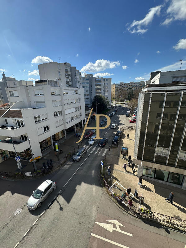 Appartement - 89 m² - 4 pièces