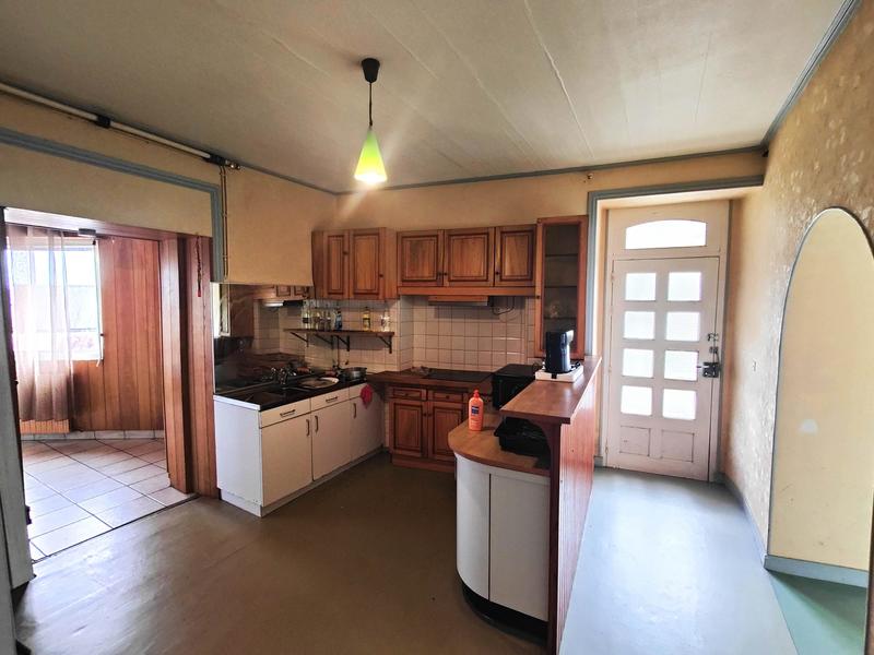 Maison - 157 m² - 8 pièces