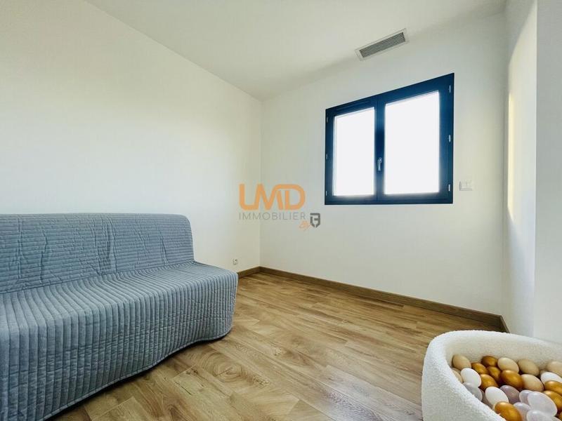 Maison - 104 m² - 4 pièces