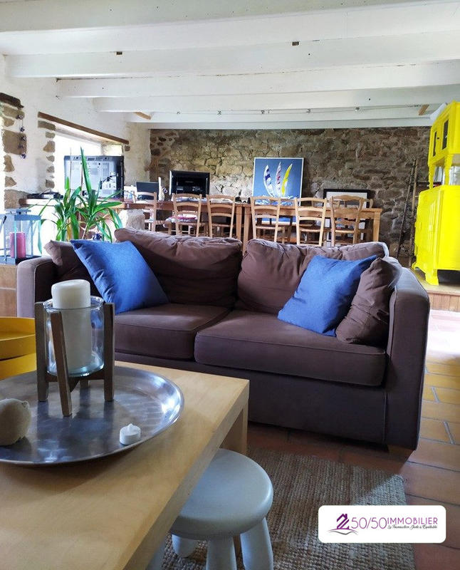 Maison ancienne - 155 m² - 7 pièces