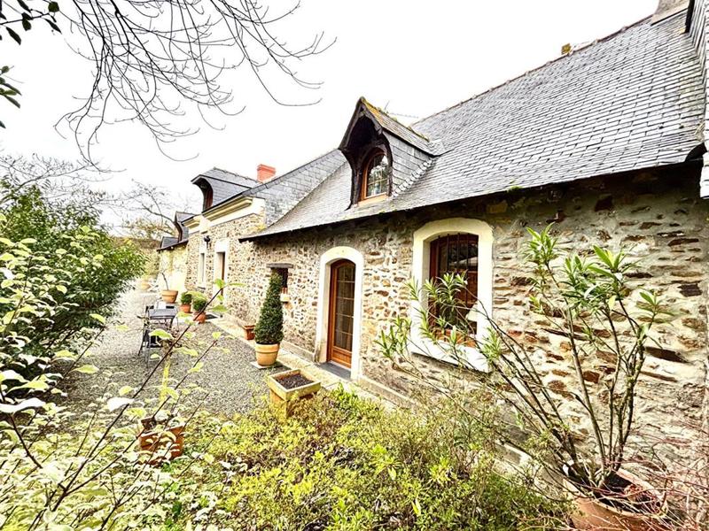 Maison - 175 m² - 6 pièces