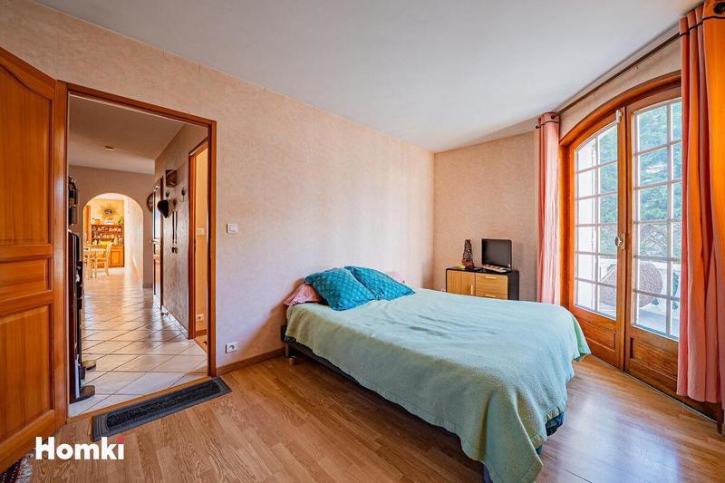 Maison - 127 m² - 6 pièces