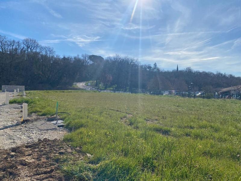 Terrain constructible - 235 m²