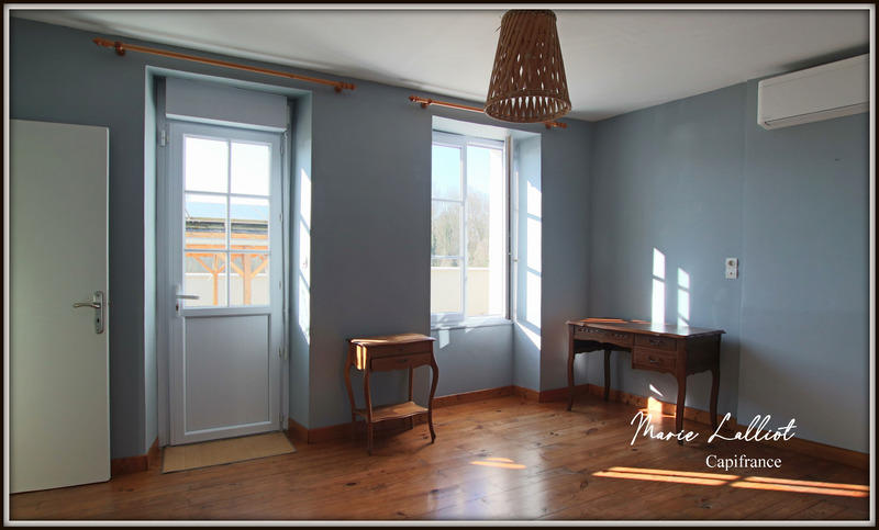 Maison - 204 m² - 8 pièces