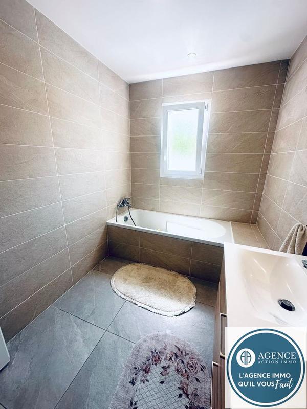 Maison - 166 m² - 5 pièces