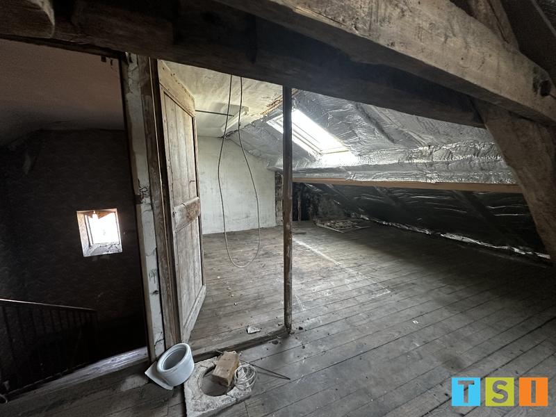 Maison - 191 m² - 12 pièces