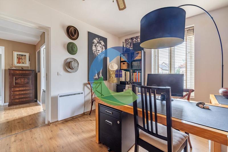 Maison - 175 m² - 7 pièces