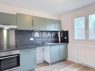 Appartement - 82 m² - 4 pièces