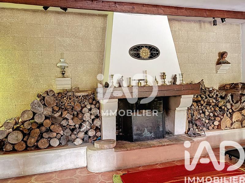 Maison - 269 m² - 7 pièces