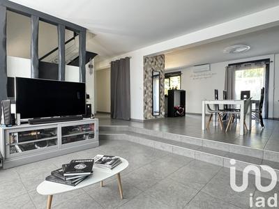 Maison - 138 m² - 6 pièces