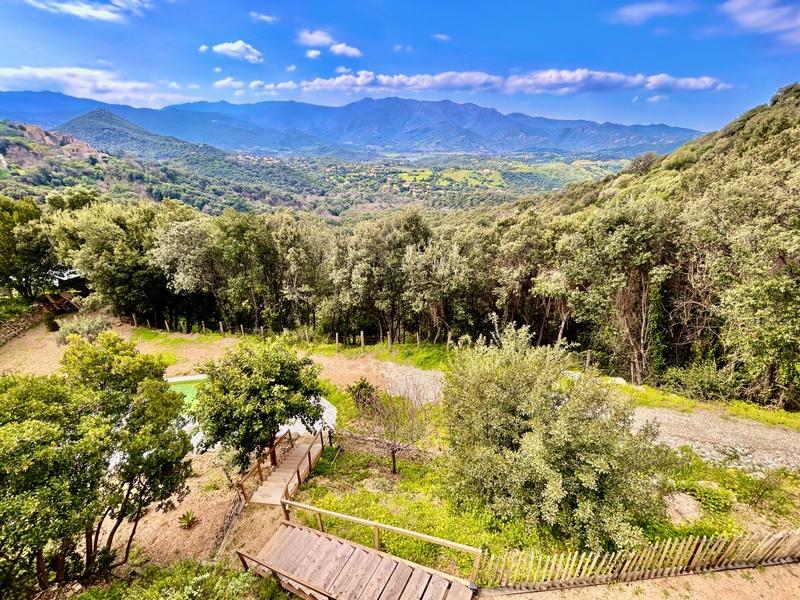 Villa - 162 m² - 6 pièces