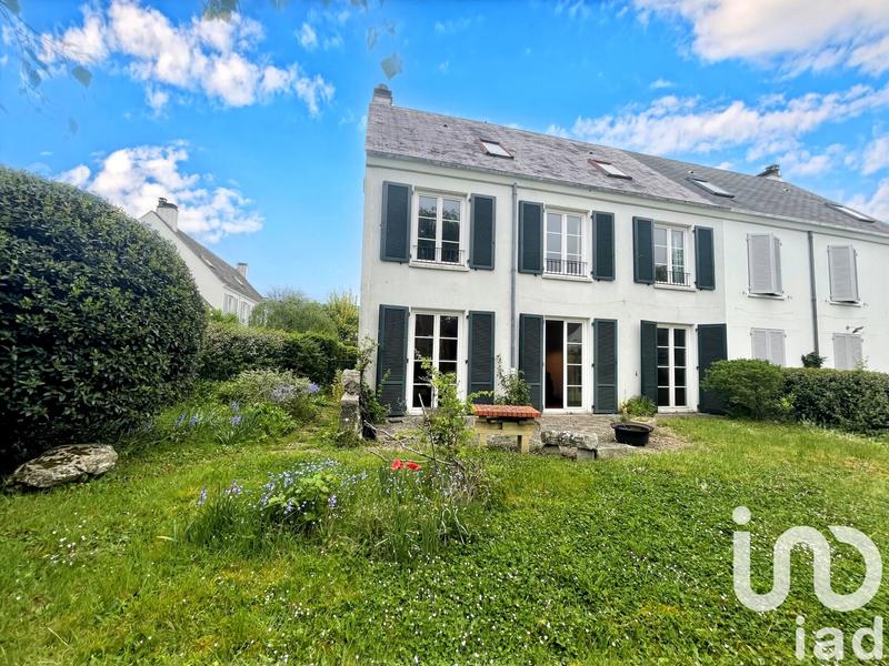 Maison - 171 m² - 8 pièces