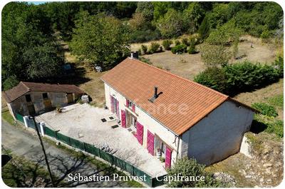 Maison en pierre - 140 m² - 5 pièces