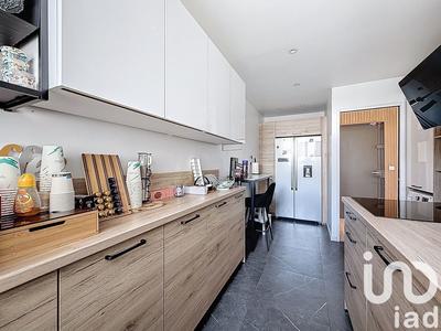 Appartement - 98 m² - 5 pièces