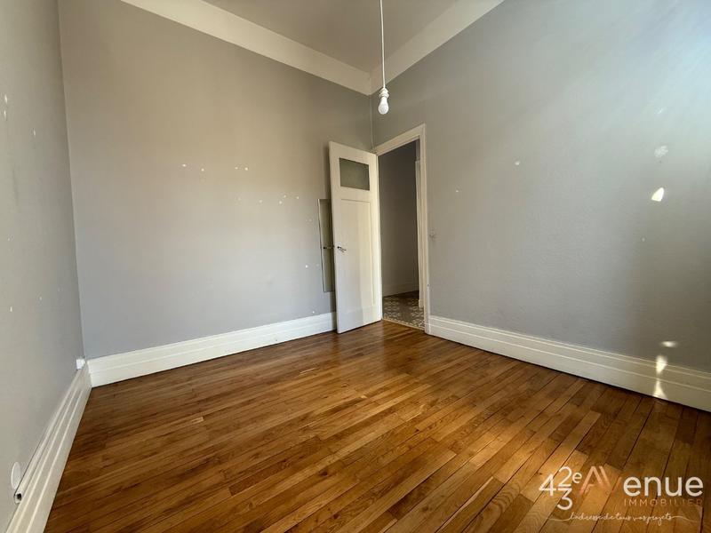 Appartement - 141 m² - 5 pièces