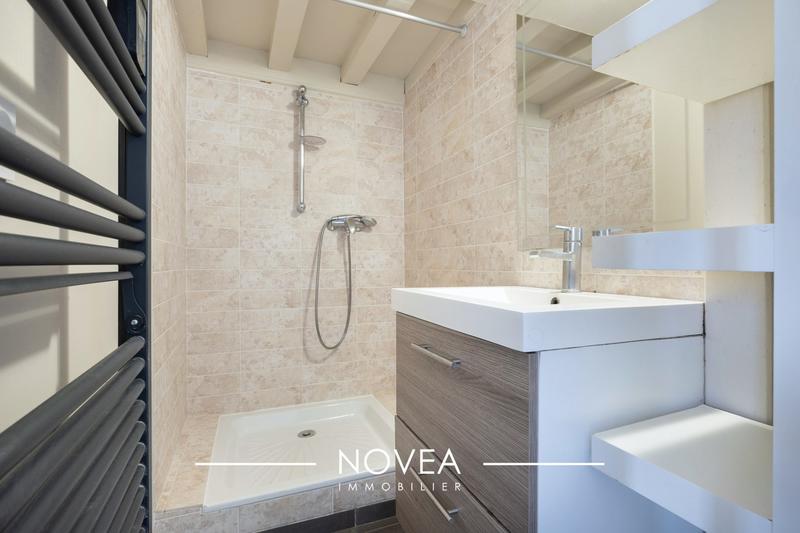 Appartement - 131 m² - 6 pièces