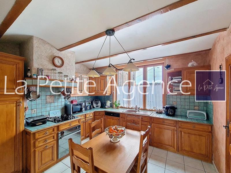 Maison - 122 m² - 5 pièces