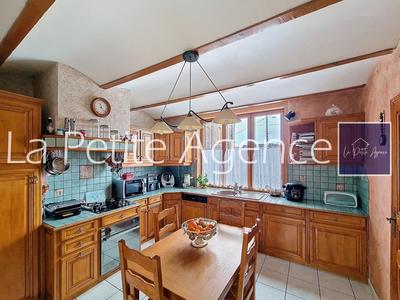 Maison - 122 m² - 5 pièces