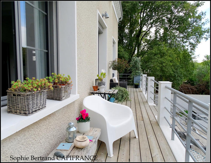 Maison - 187 m² - 7 pièces